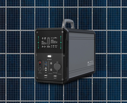 Solar Yedek Jeneratör 3000W Tepe Çalışma Sıcaklığı-10℃--60℃ 5521×2 Bağlantı Noktaları 12V 120W &amp; Puro Bağlantı Noktaları×1 12V 120W