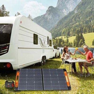 60W 100W 150W Taşınabilir Katlanabilir Güneş Panelleri 200W Açık Hava Kampı İçin